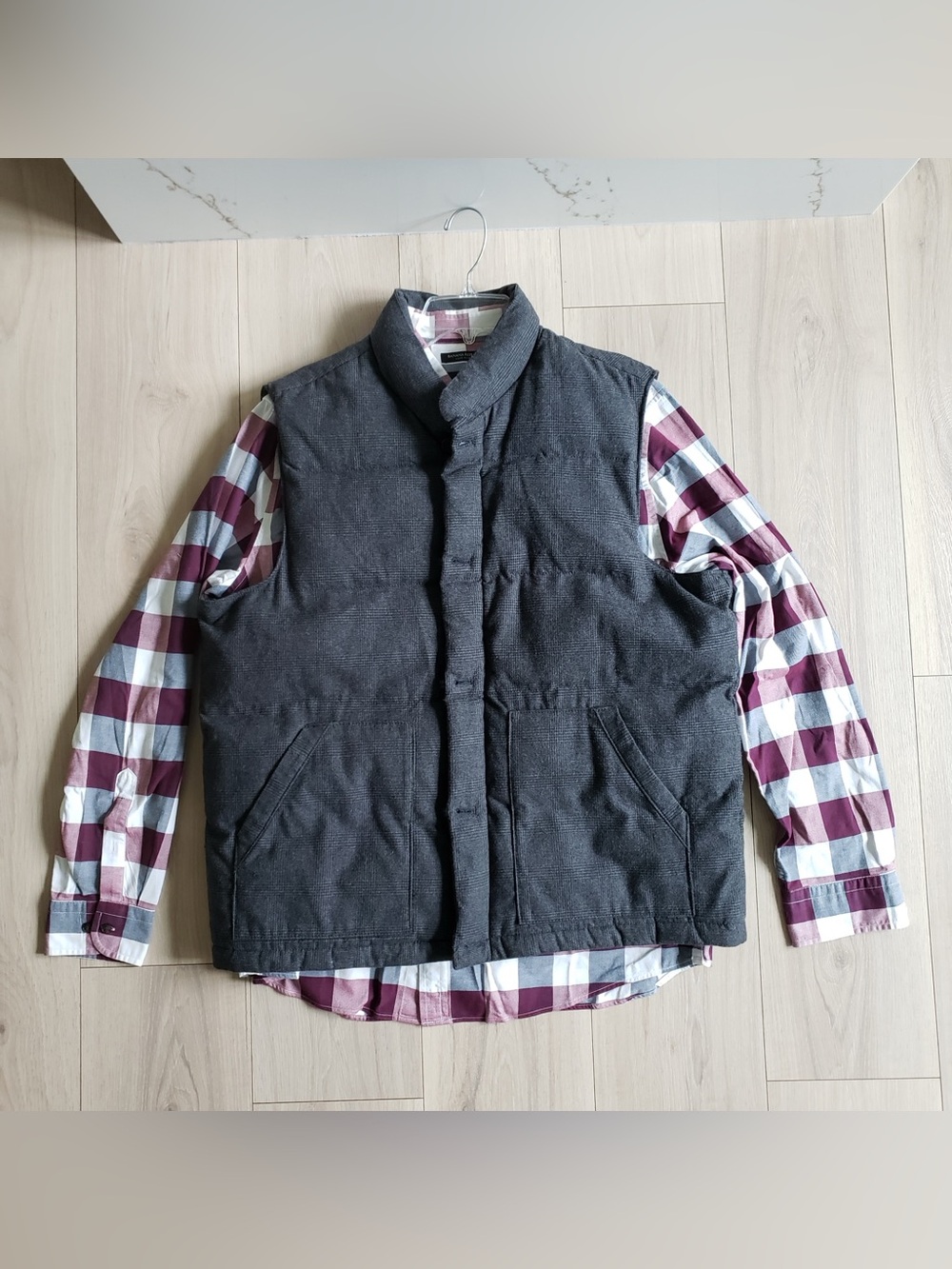 Banana Republic Dark Gray Quilted Vest Flannel Bundle